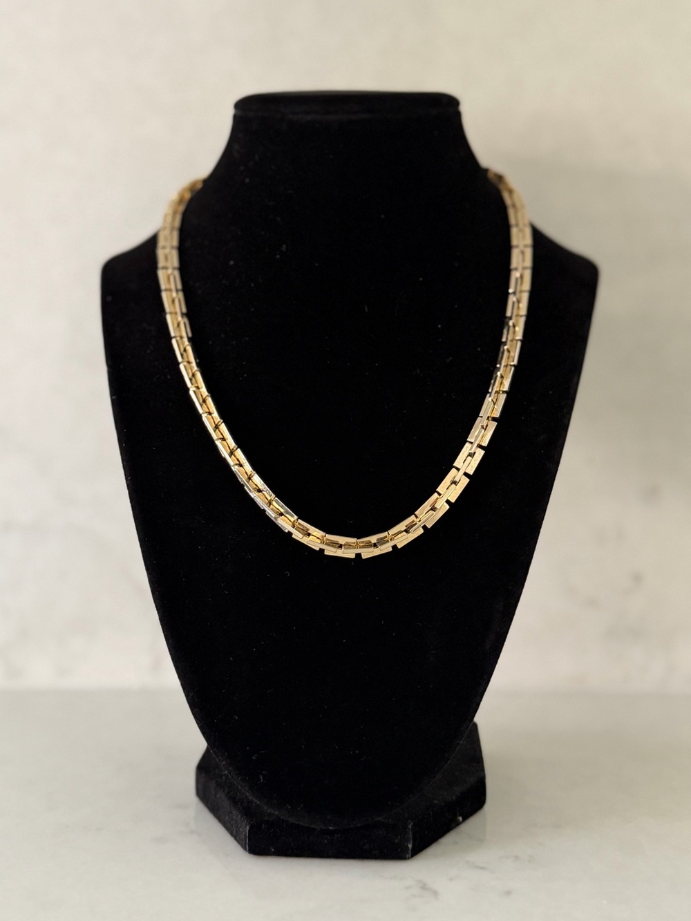 Vintage Gold Link Necklace - Women's Jewelry